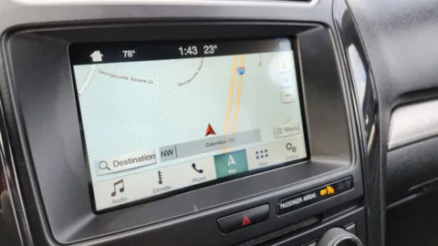 More photos of 2018 Ford Explorer XLT at Auto Boutique Ohio, OH