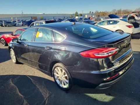 More photos of 2019 Ford Fusion Energi Titanium at Auto Boutique Ohio, OH