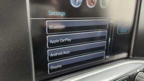 More photos of 2019 GMC Sierra 2500HD SLE at Auto Boutique Ohio, OH