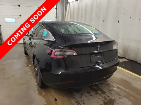 More photos of 2022 Tesla Model 3 at Auto Boutique Ohio, OH