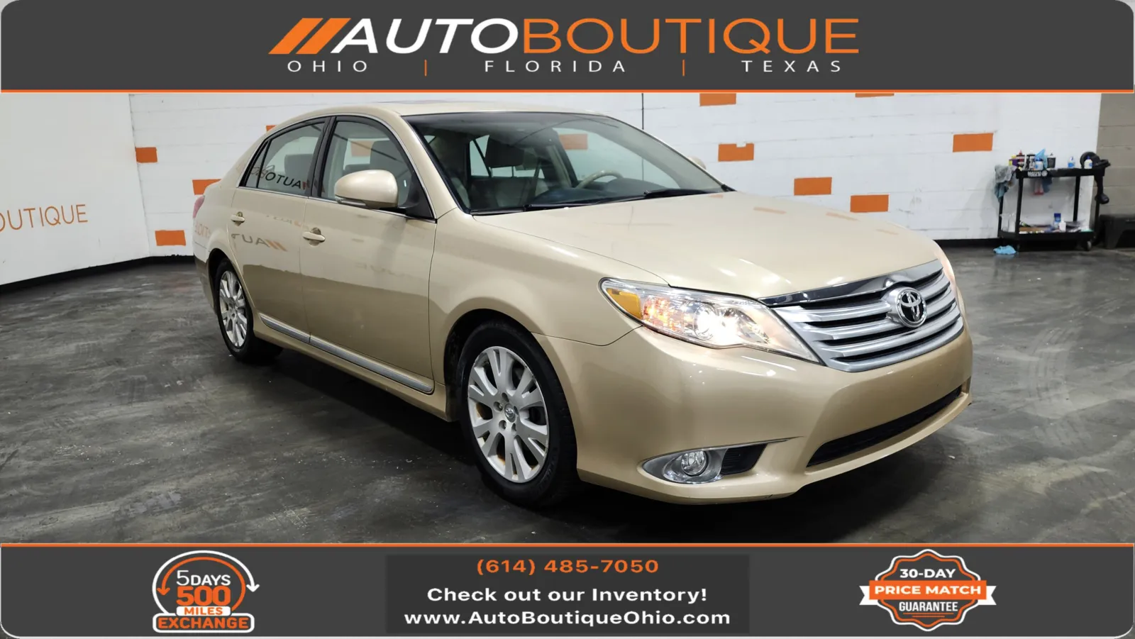 Gold 2011 Toyota Avalon for sale in Columbus, OH
