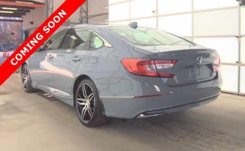 More photos of 2021 Honda Accord Hybrid Touring at Auto Boutique Ohio, OH