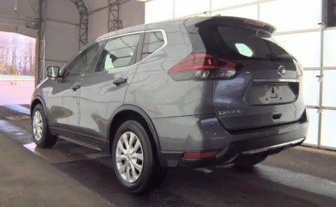 More photos of 2020 Nissan Rogue S at Auto Boutique Ohio, OH