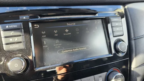 More photos of 2020 Nissan Rogue S at Auto Boutique Ohio, OH