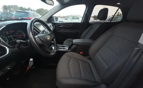 More photos of 2018 Chevrolet Equinox LT at Auto Boutique Ohio, OH