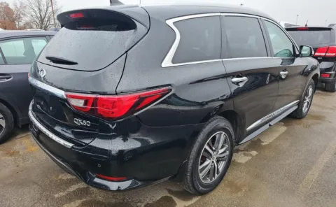 More photos of 2019 INFINITI QX60 LUXE at Auto Boutique Ohio, OH