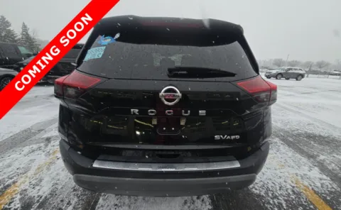 More photos of 2021 Nissan Rogue SV at Auto Boutique Ohio, OH