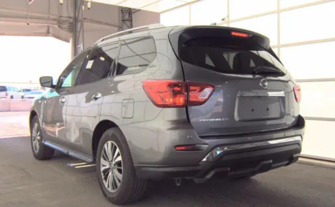 More photos of 2020 Nissan Pathfinder SV at Auto Boutique Ohio, OH