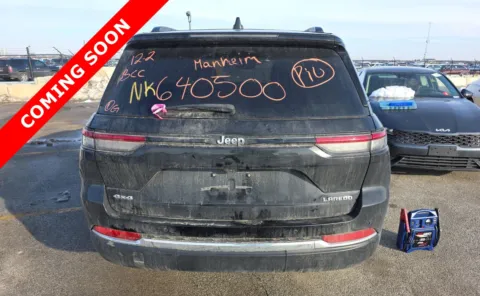 More photos of 2023 Jeep Grand Cherokee Laredo at Auto Boutique Ohio, OH