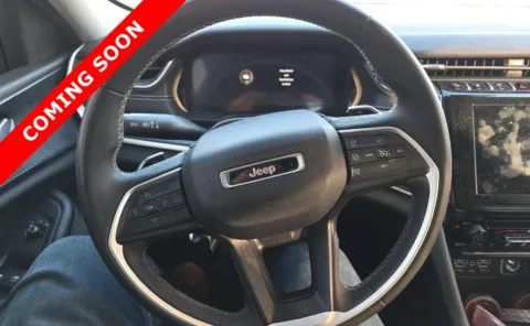 More photos of 2023 Jeep Grand Cherokee Laredo at Auto Boutique Ohio, OH