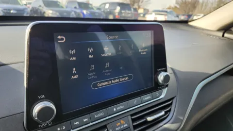 More photos of 2022 Nissan Altima 2.5 SV at Auto Boutique Ohio, OH