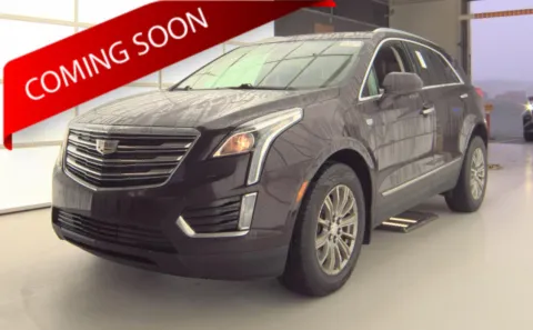 Red 2017 Cadillac XT5 Luxury AWD for sale in Columbus, OH