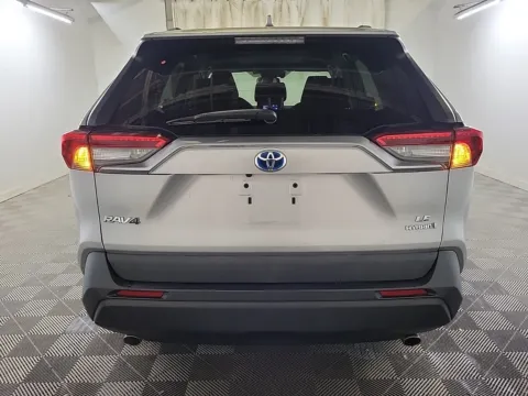 More photos of 2019 Toyota RAV4 Hybrid LE at Auto Boutique Ohio, OH