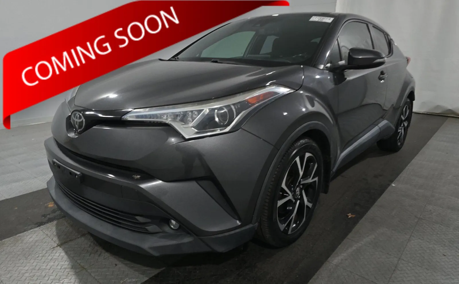 Gray 2018 Toyota C-HR XLE for sale in Columbus, OH