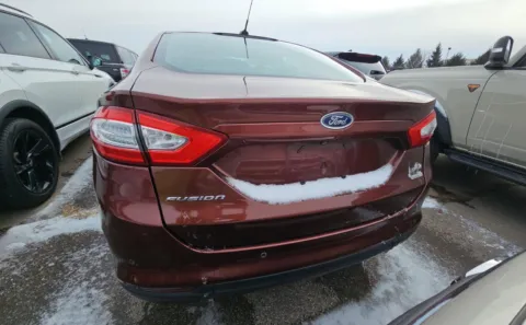 More photos of 2016 Ford Fusion SE at Auto Boutique Ohio, OH