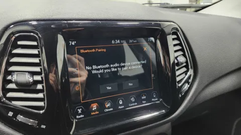 More photos of 2018 Jeep Compass Limited at Auto Boutique Ohio, OH