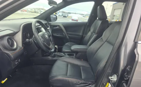 More photos of 2016 Toyota RAV4 SE at Auto Boutique Ohio, OH