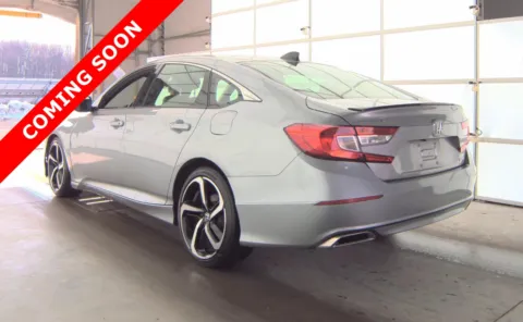 More photos of 2022 Honda Accord Sedan Sport at Auto Boutique Ohio, OH