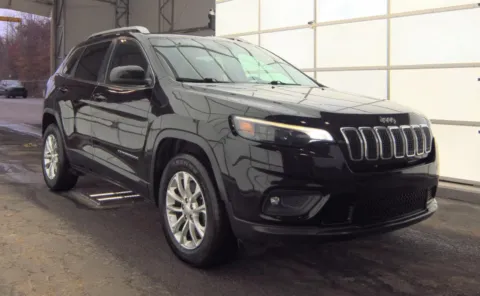 Another view of 2019 Jeep Cherokee Latitude for sale in Columbus, OH at Auto Boutique Ohio