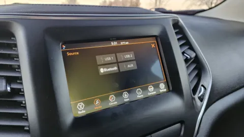 More photos of 2019 Jeep Cherokee Latitude at Auto Boutique Ohio, OH