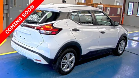 More photos of 2021 Nissan Kicks S at Auto Boutique Ohio, OH