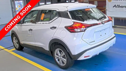 More photos of 2021 Nissan Kicks S at Auto Boutique Ohio, OH