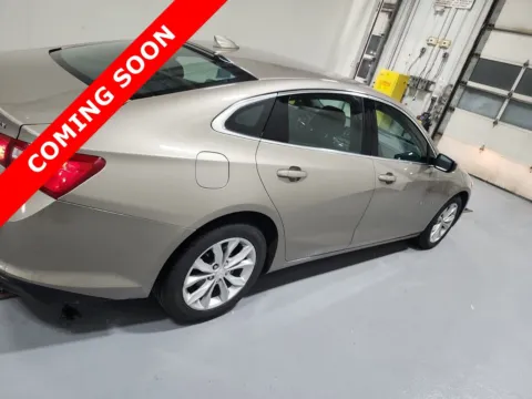 More photos of 2023 Chevrolet Malibu LT at Auto Boutique Ohio, OH