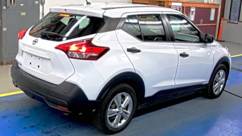 More photos of 2020 Nissan Kicks S at Auto Boutique Ohio, OH