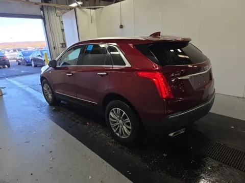 More photos of 2018 Cadillac XT5 Luxury FWD at Auto Boutique Ohio, OH