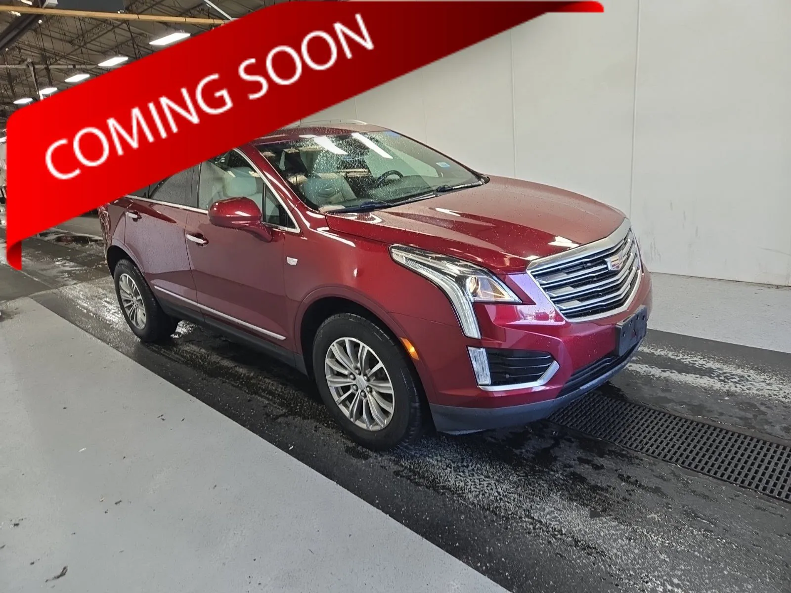 Red 2018 Cadillac XT5 Luxury FWD for sale in Columbus, OH