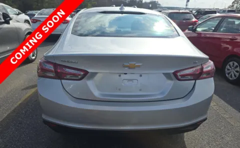 More photos of 2022 Chevrolet Malibu LT at Auto Boutique Ohio, OH