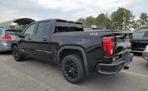 More photos of 2020 GMC Sierra 1500 Elevation at Auto Boutique Ohio, OH