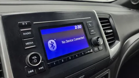 More photos of 2019 Honda Passport Sport at Auto Boutique Ohio, OH