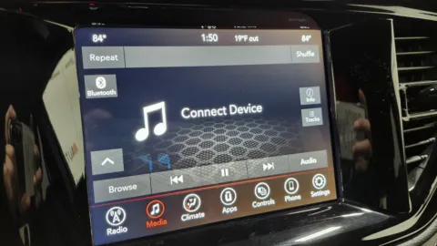 More photos of 2022 Dodge Durango SXT at Auto Boutique Ohio, OH