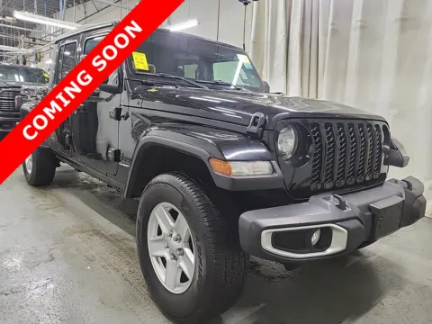 Another view of 2022 Jeep Gladiator Sport S for sale in Columbus, OH at Auto Boutique Ohio