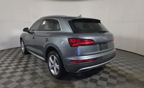 More photos of 2020 Audi Q5 Premium at Auto Boutique Ohio, OH