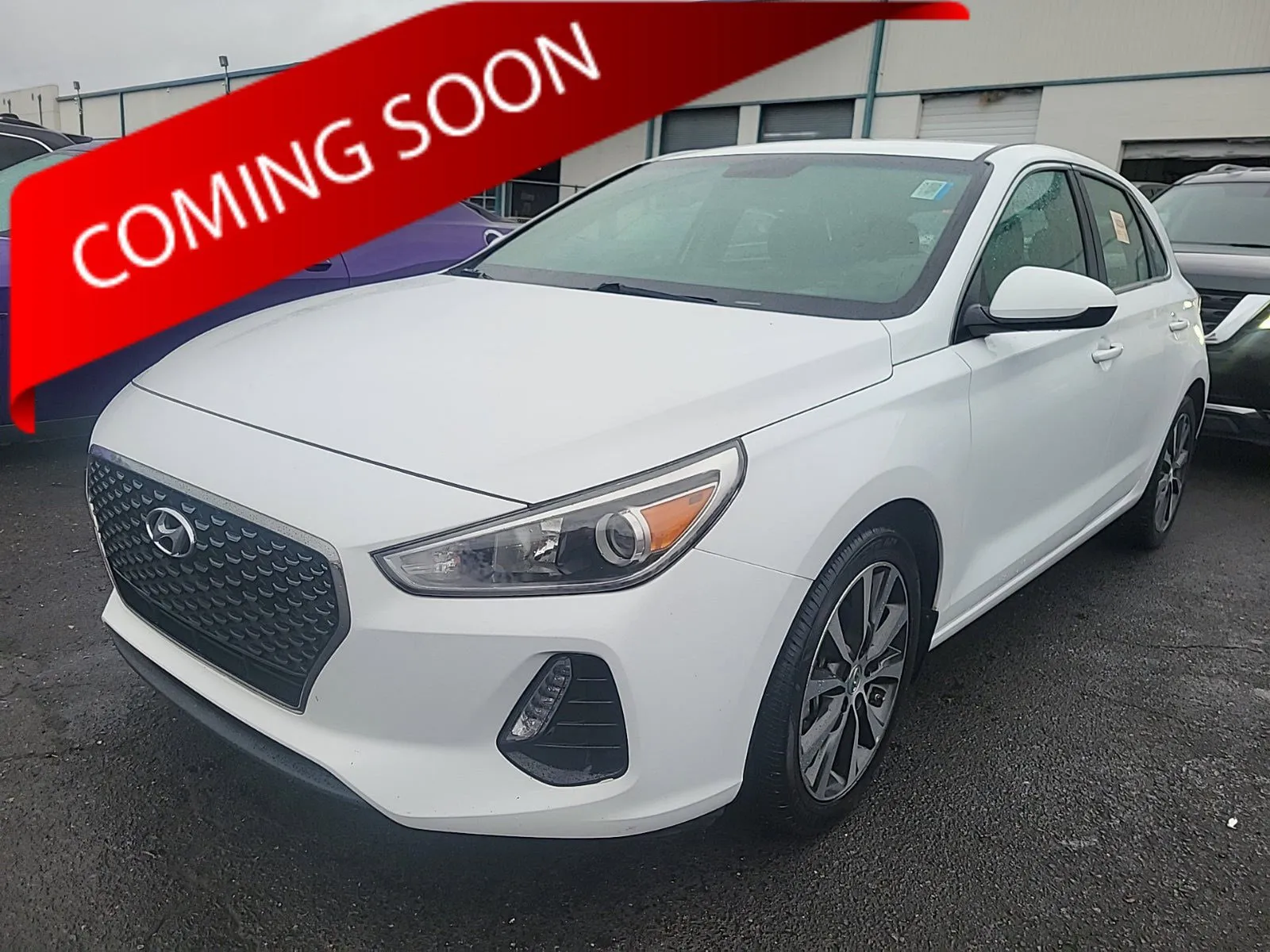 White 2018 Hyundai Elantra GT for sale in Columbus, OH