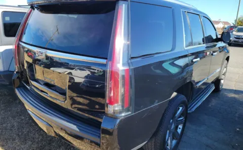 Another view of 2016 Cadillac Escalade Luxury Collection for sale in Columbus, OH at Auto Boutique Ohio