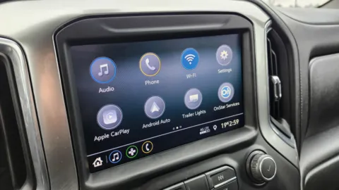 More photos of 2020 Chevrolet Silverado 1500 LT at Auto Boutique Ohio, OH