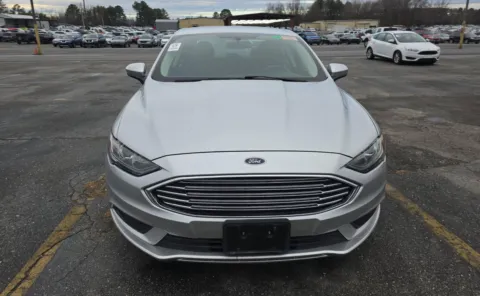 Another view of 2017 Ford Fusion SE for sale in Columbus, OH at Auto Boutique Ohio