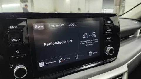 More photos of 2021 Kia K5 LX at Auto Boutique Ohio, OH