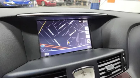 More photos of 2019 INFINITI Q70 3.7 LUXE at Auto Boutique Ohio, OH