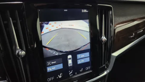 More photos of 2018 Volvo S90 Momentum at Auto Boutique Ohio, OH