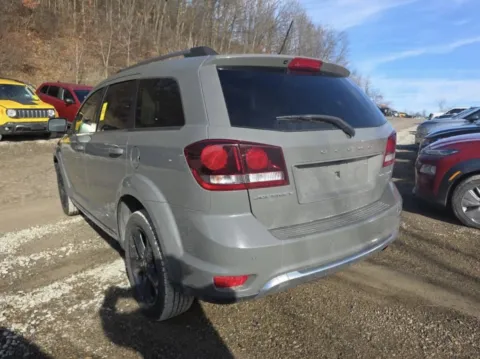More photos of 2020 Dodge Journey Crossroad at Auto Boutique Ohio, OH