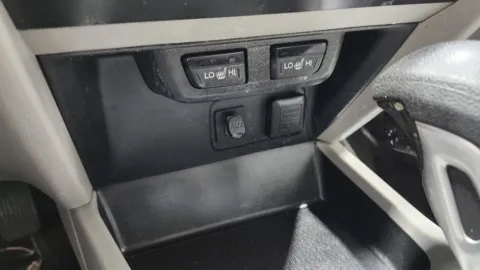 More photos of 2012 Honda Civic Sdn EX-L at Auto Boutique Ohio, OH