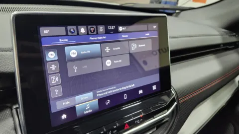 More photos of 2025 Jeep Compass Trailhawk at Auto Boutique Ohio, OH