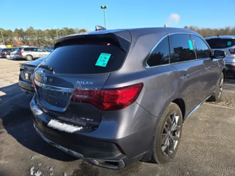 More photos of 2020 Acura MDX w/Technology Pkg at Auto Boutique Ohio, OH