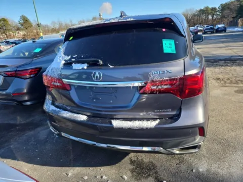 More photos of 2020 Acura MDX w/Technology Pkg at Auto Boutique Ohio, OH