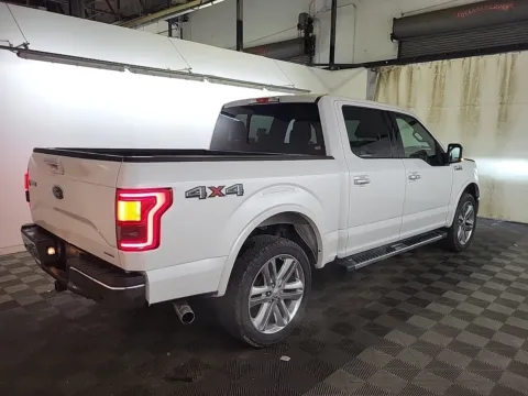 More photos of 2016 Ford F-150 Lariat at Auto Boutique Ohio, OH