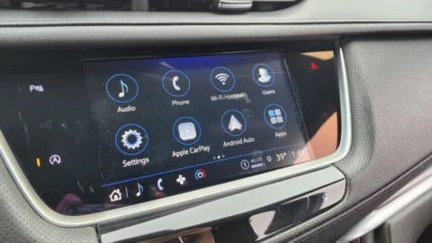 More photos of 2022 Cadillac XT5 AWD Luxury at Auto Boutique Ohio, OH